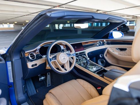 Used 2020 Bentley Continental GT V8 AWD/4WD image 46