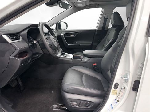 Certified 2022 Toyota RAV4 Limited image 4