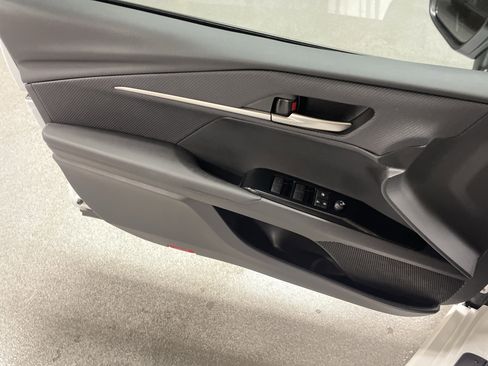 Used 2025 Toyota Camry SE w/ Multimedia Upgrade Package FWD image 14
