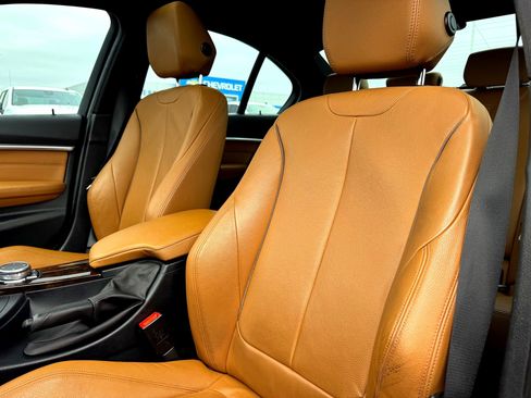 Used 2016 BMW 340i Sedan image 15