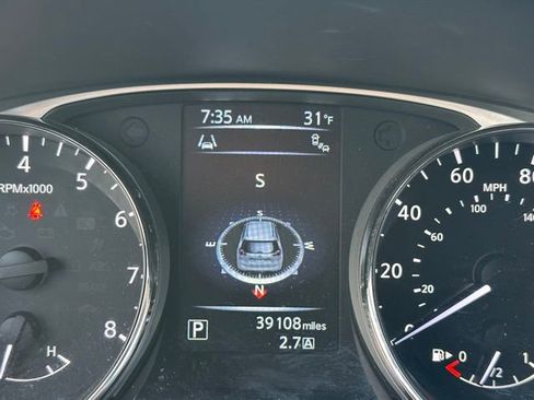 Used 2015 Nissan Rogue SV w/ SV Premium Package image 40