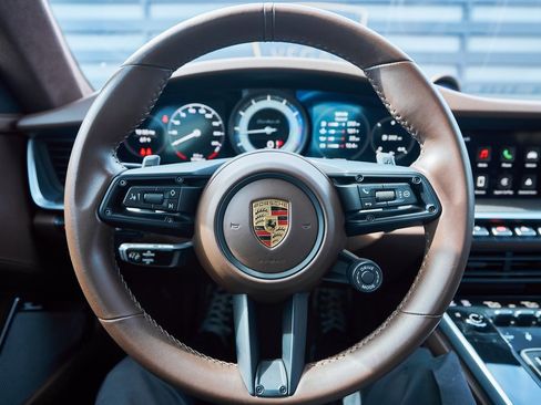 Used 2022 Porsche 911 Turbo S image 47