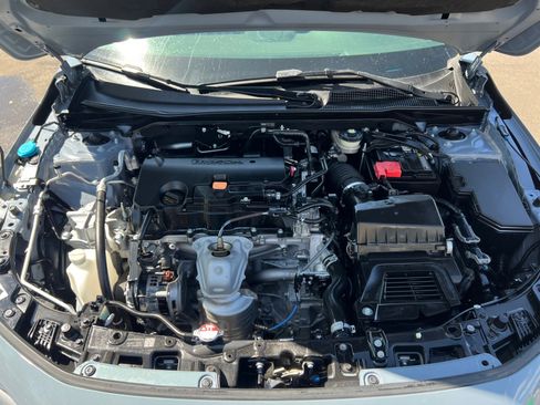 Used 2024 Honda Civic Sport image 31