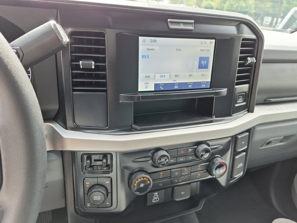 New 2026 Ford F250 XLT w/ FX4 Off-Road Package AWD/4WD image 19