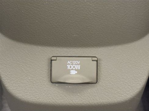 Used 2012 Toyota RAV4 Limited w/ Navigation Value Pkg image 41