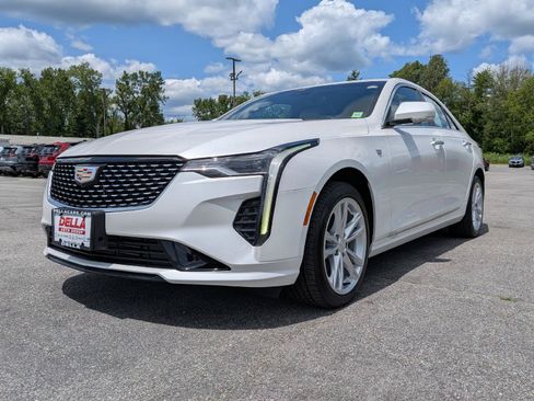 Used 2023 Cadillac CT4 Luxury w/ Sun And Sound Package AWD/4WD image 3