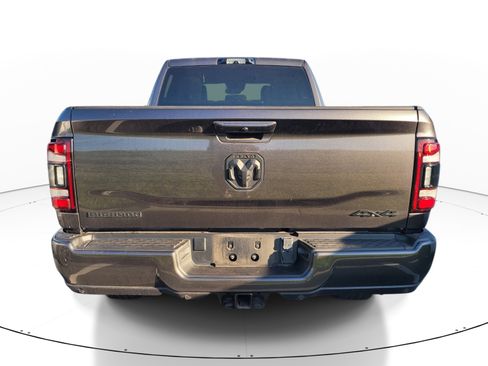 Used 2024 RAM 3500 Big Horn w/ Night Edition AWD/4WD image 5
