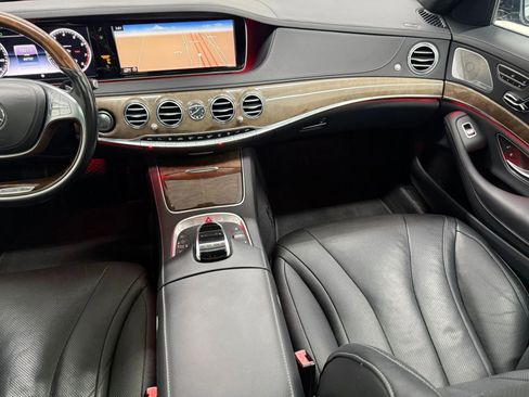 Used 2016 Mercedes-Benz S 550 Sedan image 24