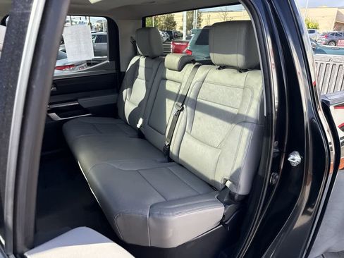 Used 2023 Toyota Tundra Limited AWD/4WD image 12