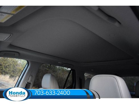 New 2026 Honda Pilot Touring image 21