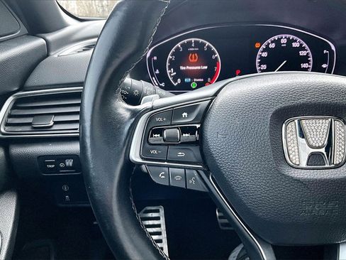 Used 2019 Honda Accord Sport image 16
