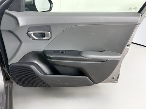 Used 2025 Kia K4 FWD image 30