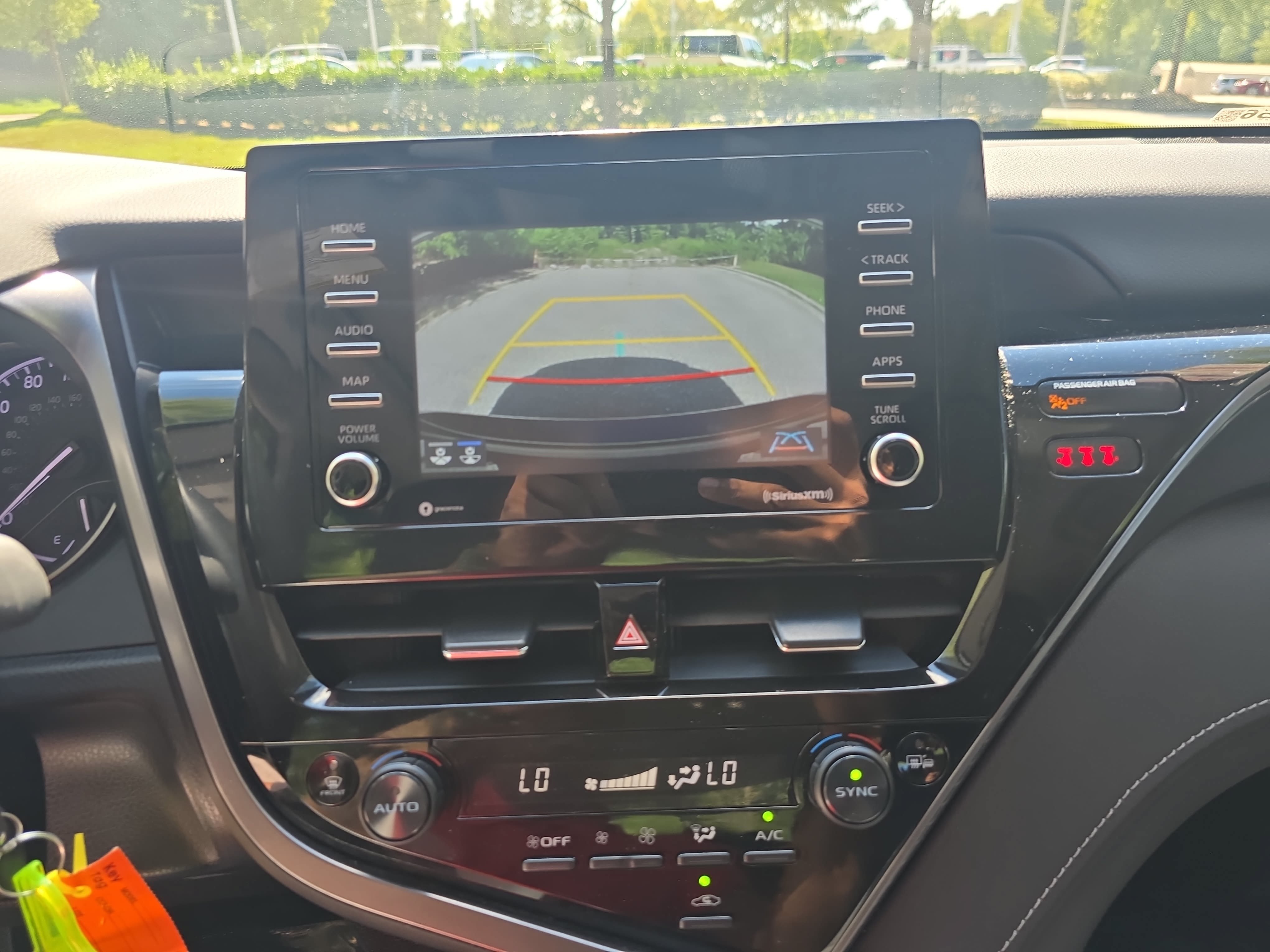 Used 2024 Toyota Camry SE FWD image 22