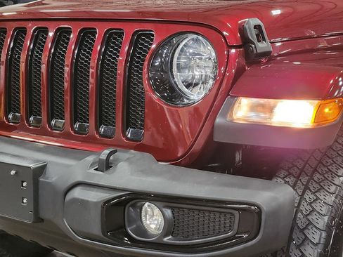 Used 2021 Jeep Wrangler Unlimited Sahara image 14