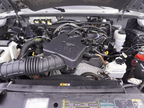 Used 2009 Ford Ranger XLT AWD/4WD image 18