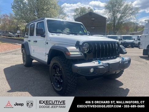 Used 2023 Jeep Wrangler Unlimited w/ Cold Weather Group AWD/4WD image 2