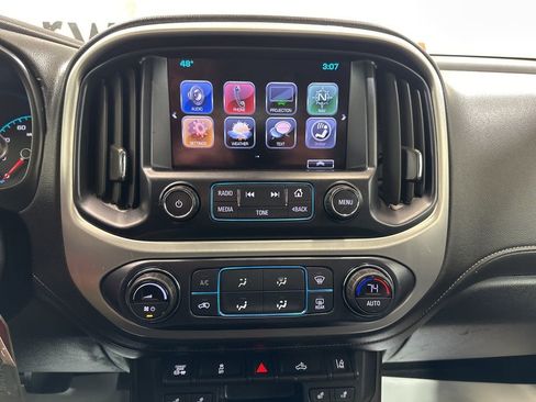 Used 2017 GMC Canyon SLT w/ Driver Alert Package image 30