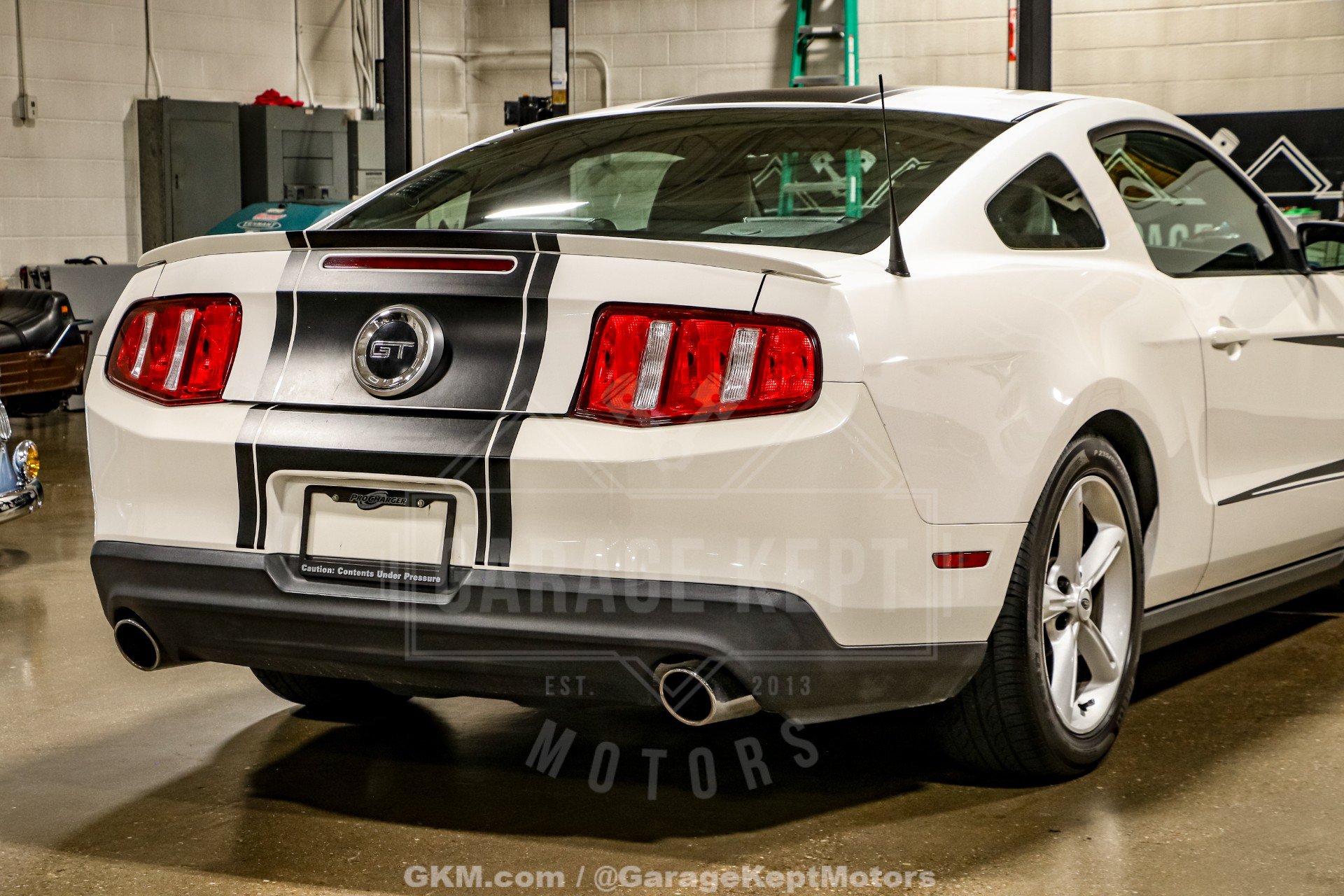 Used 2010 Ford Mustang GT RWD image 46