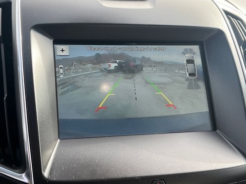 Used 2018 Ford Edge Titanium w/ Equipment Group 302A image 11