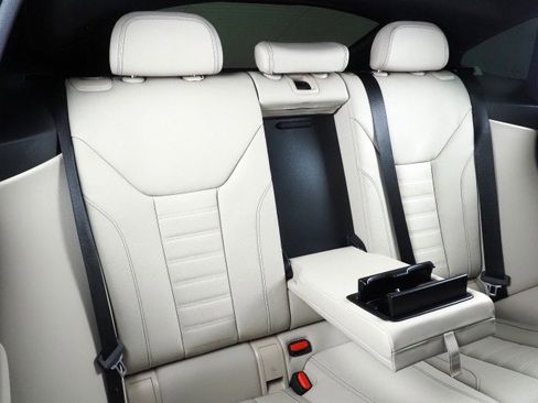 Used 2023 BMW i4 eDrive35 image 16