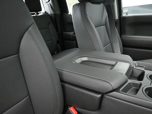 New 2026 Chevrolet Silverado 1500 W/T image 26