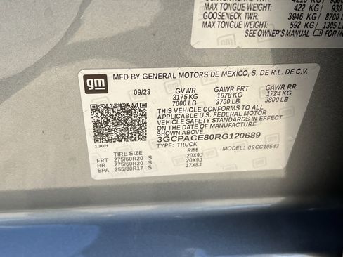 Used 2024 Chevrolet Silverado 1500 LT image 30