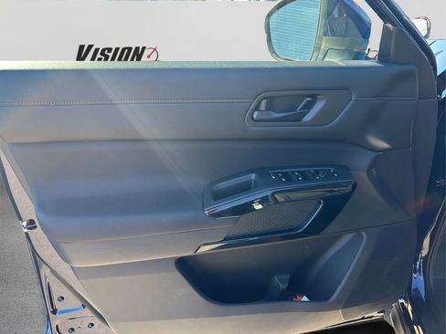 New 2025 Nissan Pathfinder SV image 23