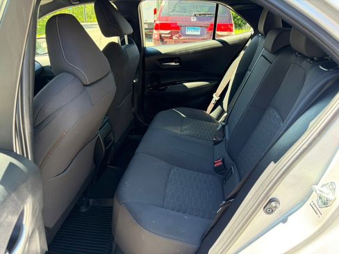Used 2019 Toyota Corolla SE FWD image 19