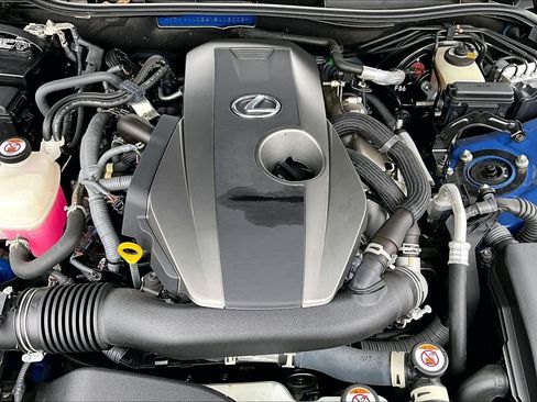 Used 2022 Lexus IS 300 RWD image 34