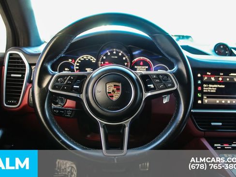 Used 2023 Porsche Cayenne S Platinum w/ Premium Package Plus image 24