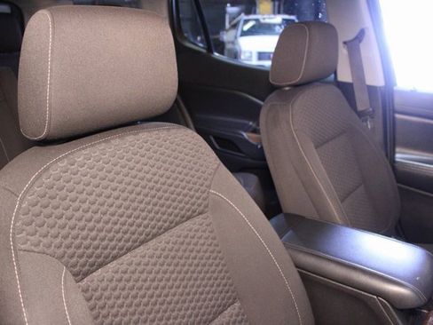 Used 2019 GMC Acadia SLE image 10