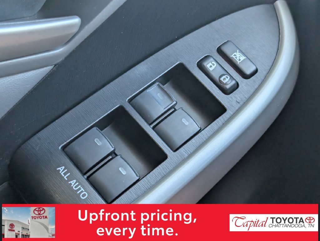 Used 2015 Toyota Prius Four FWD image 13