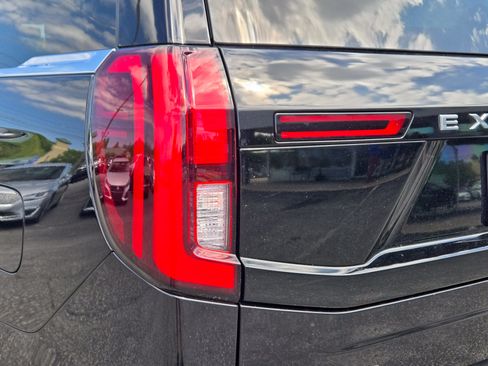 Certified 2025 Ford Expedition Platinum AWD/4WD image 10