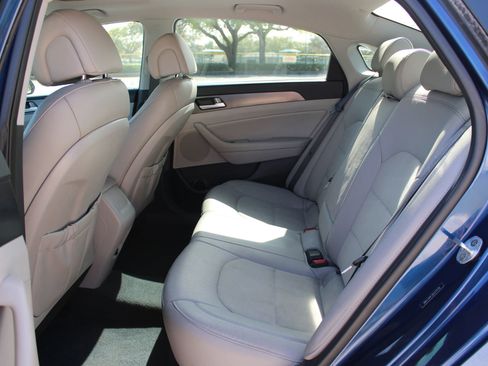 Used 2016 Hyundai Sonata Sport w/ Option Group 1V image 7