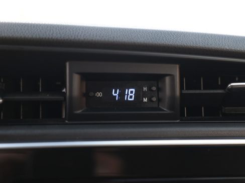 Used 2017 Toyota Corolla iM image 37