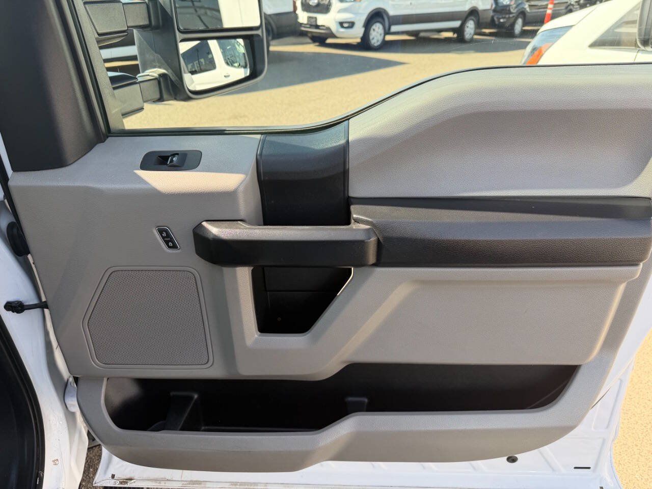 Used 2020 Ford F250 XL w/ Power Equipment Group RWD image 21