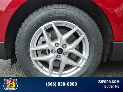 Certified 2024 Ford Edge SEL w/ Convenience Package AWD/4WD image 10