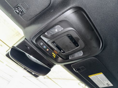 Used 2025 Cadillac CT5 V image 29