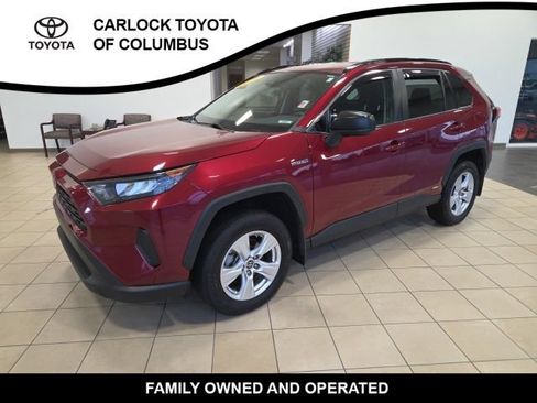 Used 2021 Toyota RAV4 LE AWD/4WD image 4