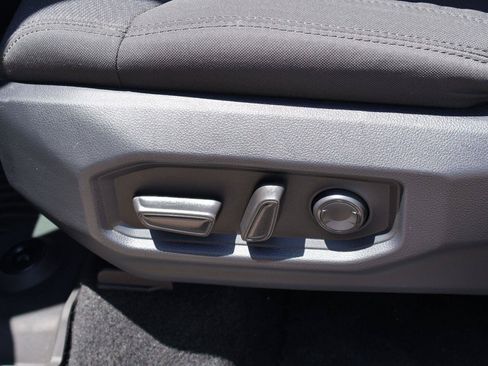 Used 2026 Toyota Tundra SR5 RWD image 13