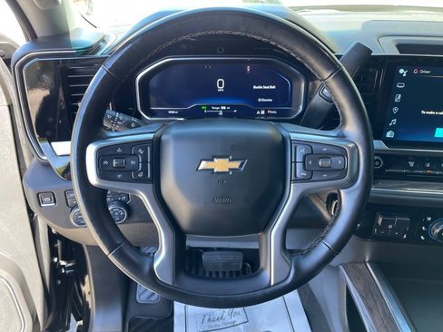 Used 2025 Chevrolet Silverado 3500 LTZ w/ LTZ Plus Package AWD/4WD image 31