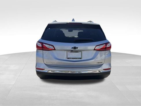 Used 2018 Chevrolet Equinox Premier image 6