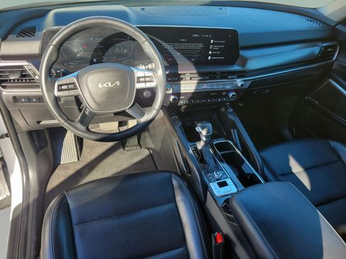 Used 2023 Kia Telluride S image 24