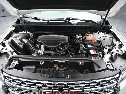 Used 2020 GMC Acadia Denali w/ Trailering Package image 76