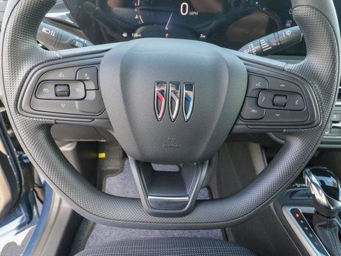 New 2025 Buick Envista Preferred w/ Convenience II Package image 17