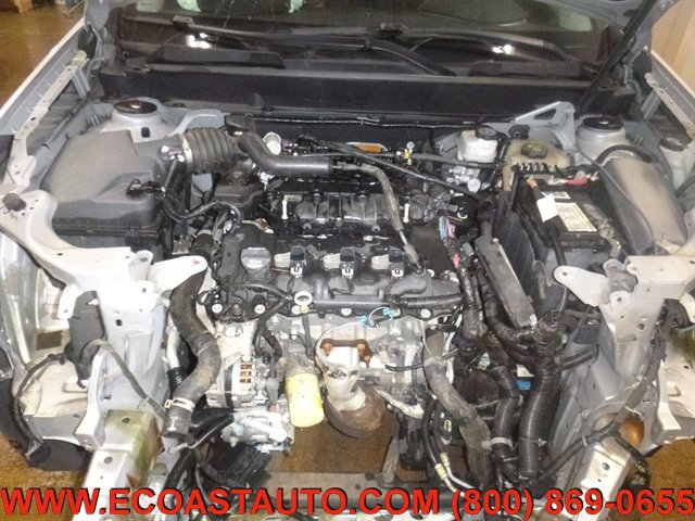 Used 2010 Cadillac SRX Luxury w/ LPO, Protection Package AWD/4WD image 7