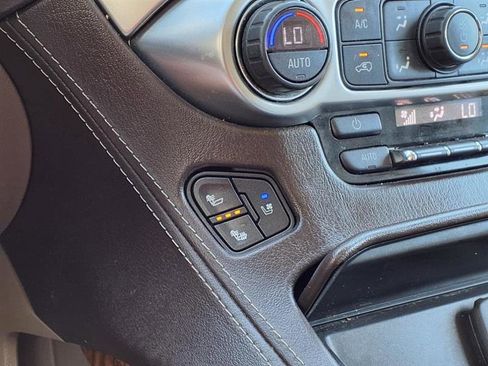 Used 2018 Chevrolet Tahoe Premier image 9