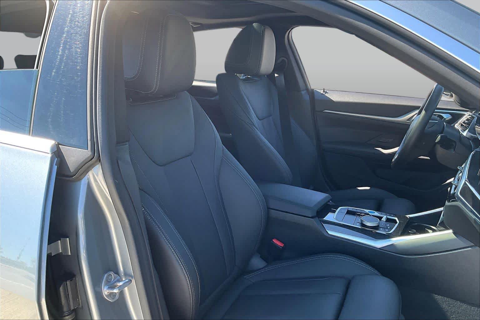Used 2024 BMW i4 eDrive35 w/ Premium Package RWD image 8