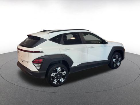 Used 2025 Hyundai Kona SEL image 15