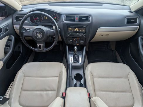 Used 2013 Volkswagen Jetta SE image 11